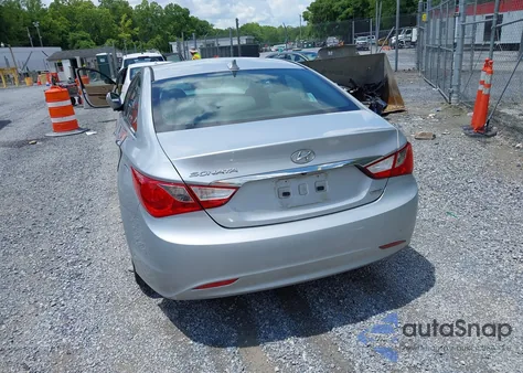 2011 Hyundai Sonata Limited z USA, uszkodzony, nr VIN 5NPEC4AC6BH251771